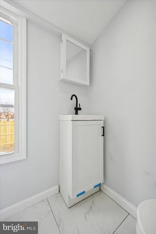 212 TIOGA ST, Trenton, NJ 08609