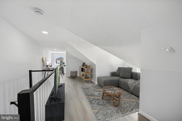 212 TIOGA ST, Trenton, NJ 08609