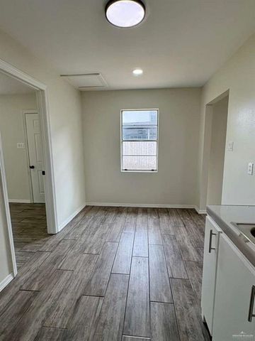 311 S 8th Street, Hidalgo, TX 78557