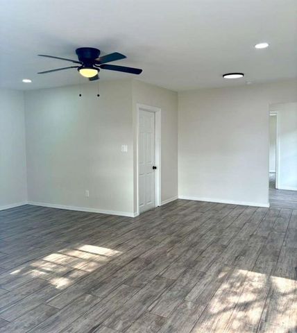 311 S 8th Street, Hidalgo, TX 78557