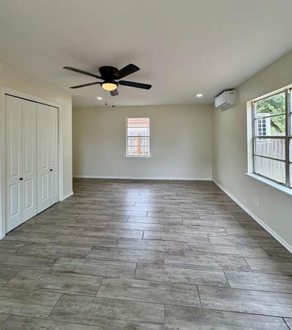 311 S 8th Street, Hidalgo, TX 78557