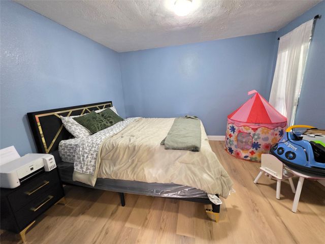5505 Melanite Avenue, Houston, TX 77053