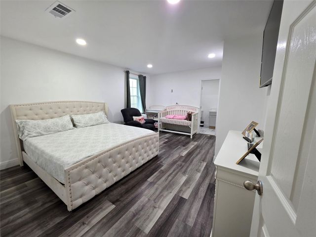 5505 Melanite Avenue, Houston, TX 77053