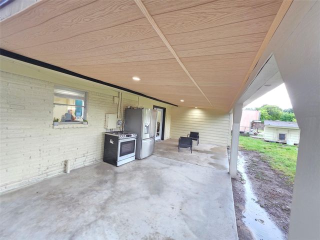 5505 Melanite Avenue, Houston, TX 77053