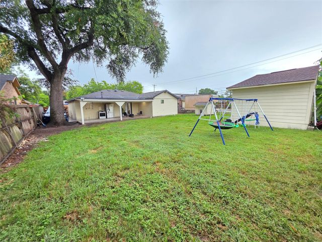 5505 Melanite Avenue, Houston, TX 77053