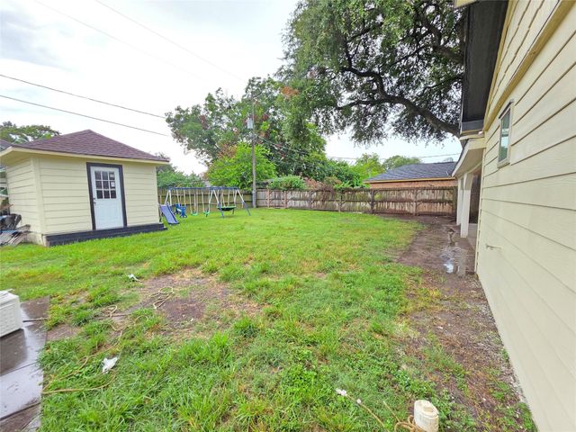 5505 Melanite Avenue, Houston, TX 77053