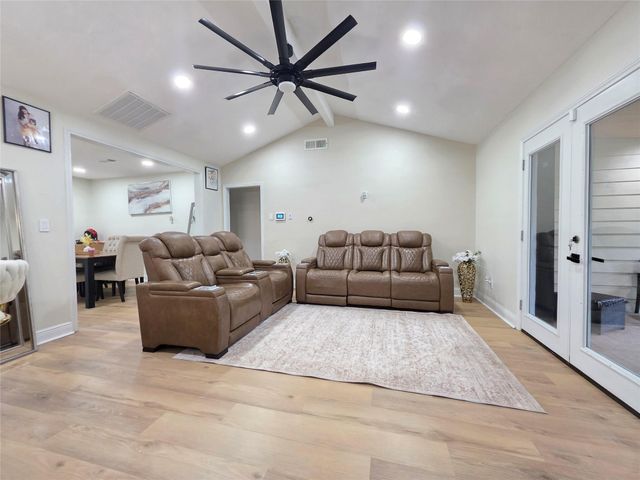 5505 Melanite Avenue, Houston, TX 77053