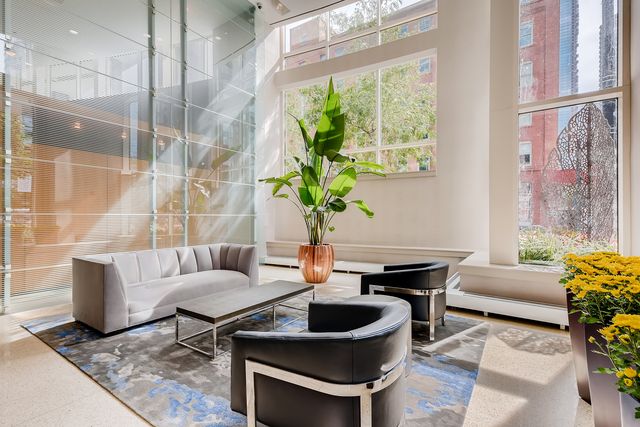 505 N Mcclurg Court 2101, Chicago, IL 60611