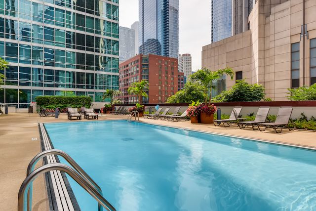 505 N Mcclurg Court 2101, Chicago, IL 60611