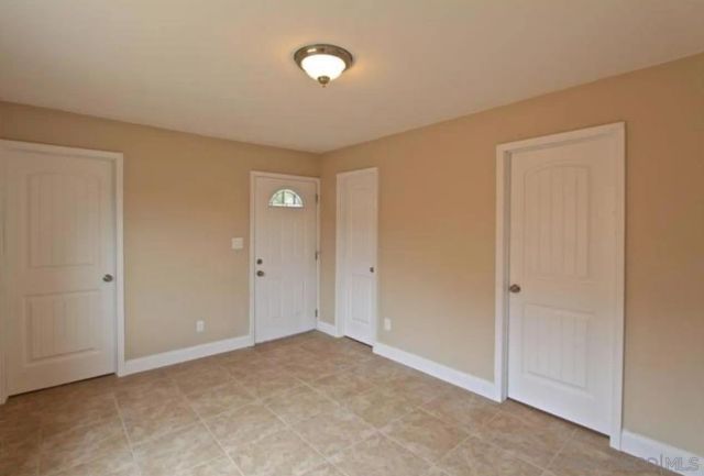 282 Pardee St, San Diego, CA 92102