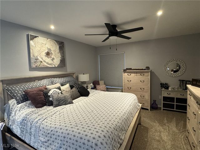 7517 Creekwood Drive 17C, North Royalton, OH 44133