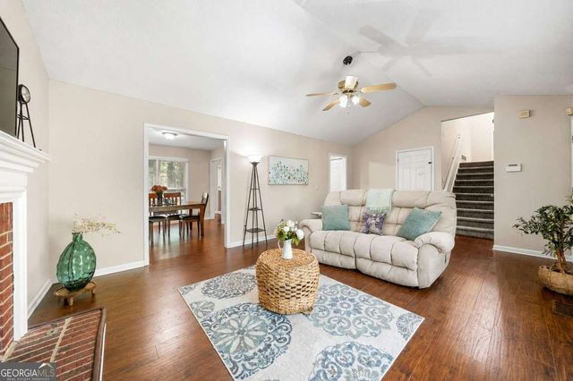 3513 Robin Lane, Acworth, GA 30101