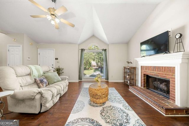 3513 Robin Lane, Acworth, GA 30101