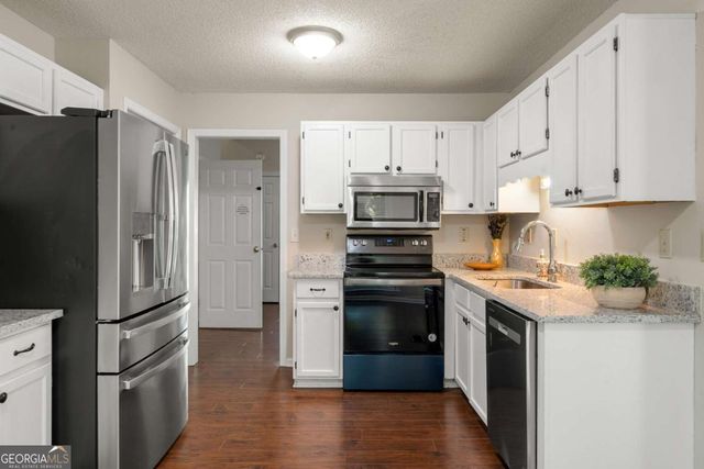 3513 Robin Lane, Acworth, GA 30101