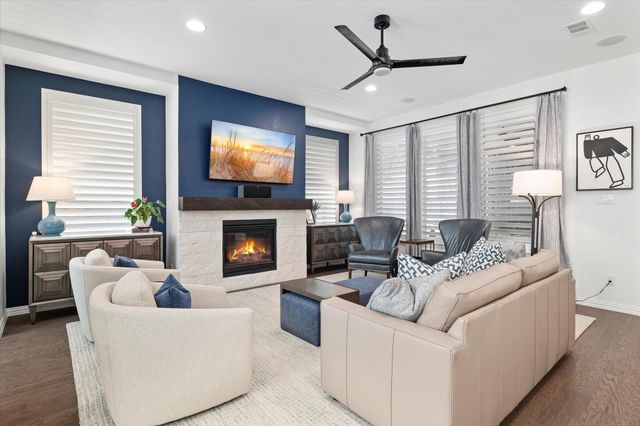 1561 William Way, Farmers Branch, TX 75234