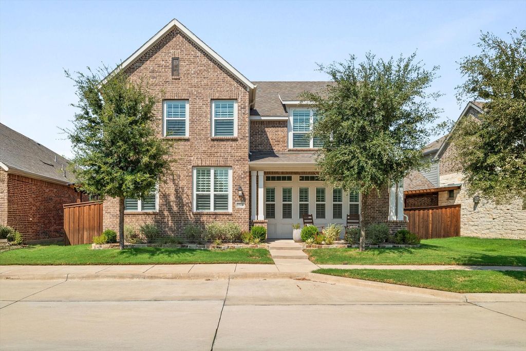 1561 William Way, Farmers Branch, TX 75234