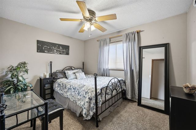 118 31st Street NW, Cedar Rapids, IA 52405