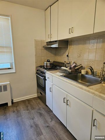 1267 Anderson Avenue 26, Fort Lee, NJ 07024