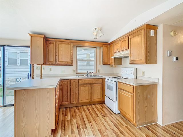 9705 LAKE BESS ROAD 715, Winter Haven, FL 33884