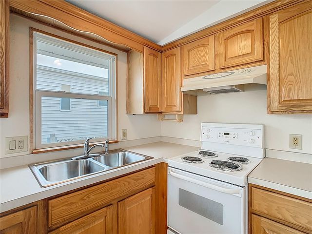 9705 LAKE BESS ROAD 715, Winter Haven, FL 33884