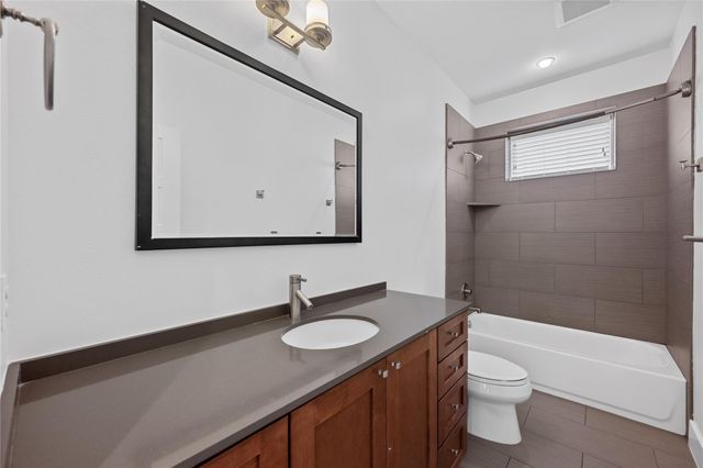 1303 Azie Morton RD 3, Austin, TX 78704