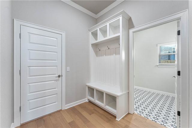 1502 Lookout Lane, Cave Springs, AR 72718