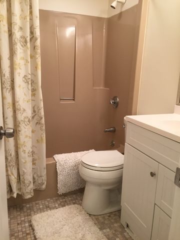 21 Central Ave 21-12, Everett, MA 02149