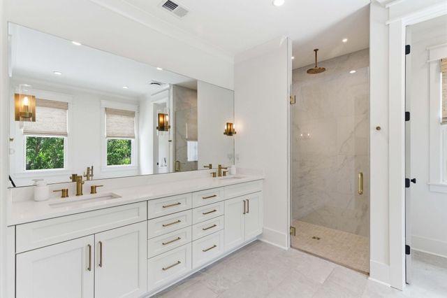 2200 Hartnett Boulevard, Isle Of Palms, SC 29451