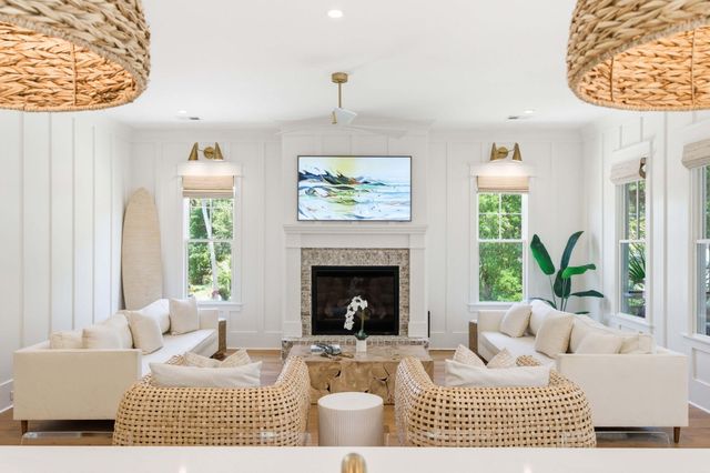2200 Hartnett Boulevard, Isle Of Palms, SC 29451