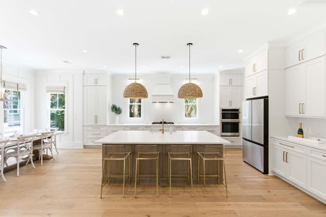 2200 Hartnett Boulevard, Isle Of Palms, SC 29451