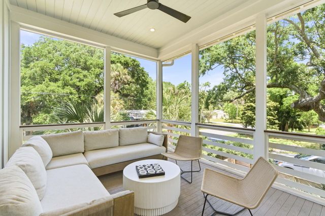 2200 Hartnett Boulevard, Isle Of Palms, SC 29451