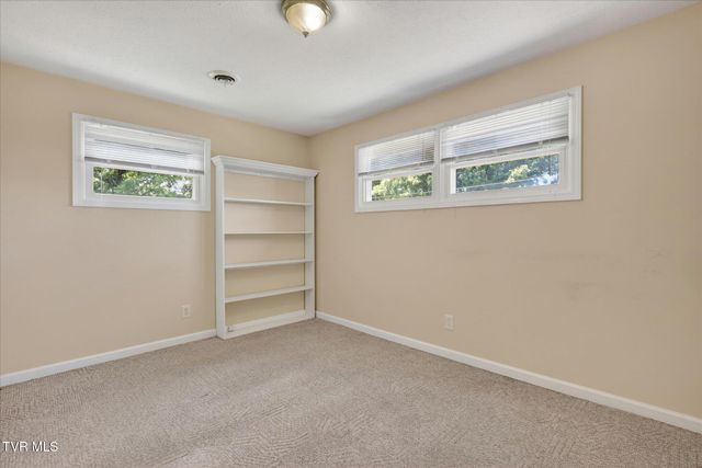 3852 Ridgeline Drive, Kingsport, TN 37664