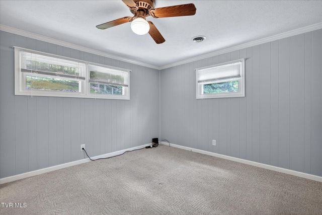 3852 Ridgeline Drive, Kingsport, TN 37664