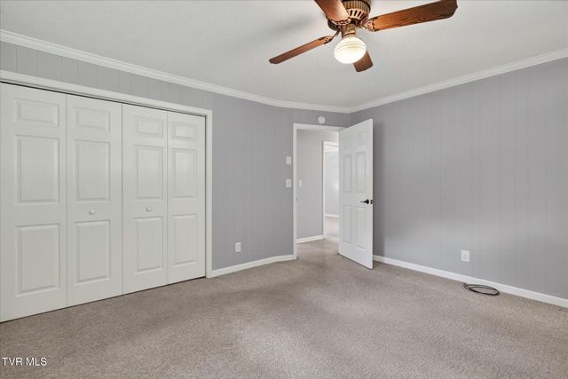 3852 Ridgeline Drive, Kingsport, TN 37664