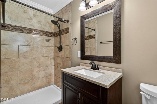 3852 Ridgeline Drive, Kingsport, TN 37664