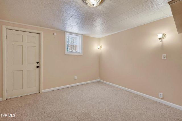 3852 Ridgeline Drive, Kingsport, TN 37664