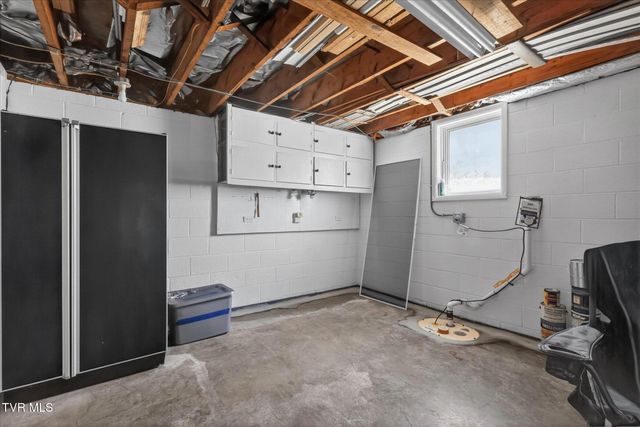 3852 Ridgeline Drive, Kingsport, TN 37664