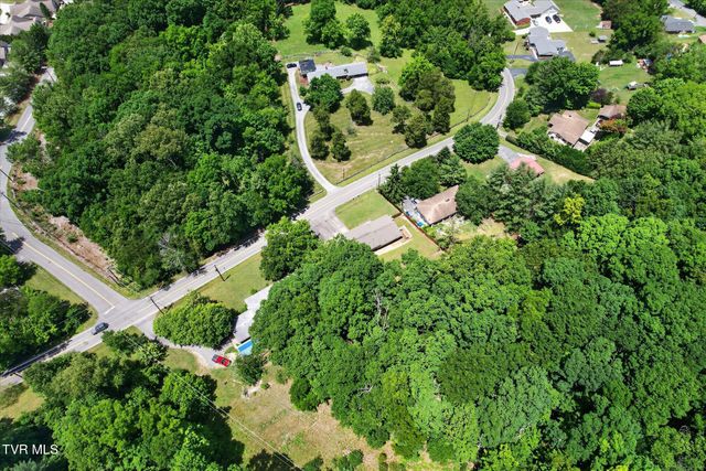 3852 Ridgeline Drive, Kingsport, TN 37664