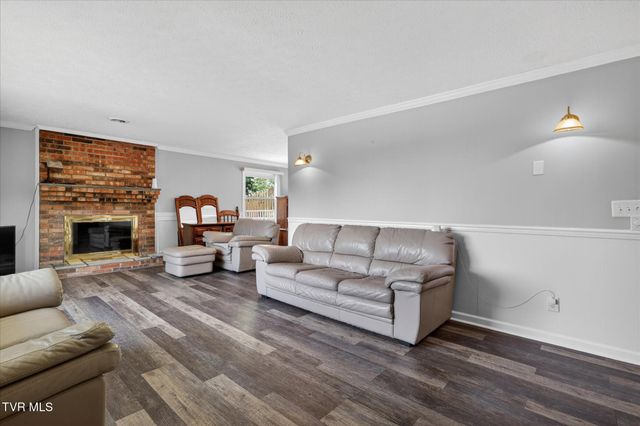 3852 Ridgeline Drive, Kingsport, TN 37664