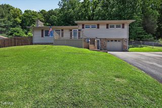3852 Ridgeline Drive, Kingsport, TN 37664