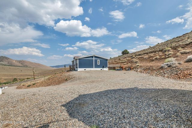 3935 Sandstone Drive, Topaz Ranch Estates, NV 89444