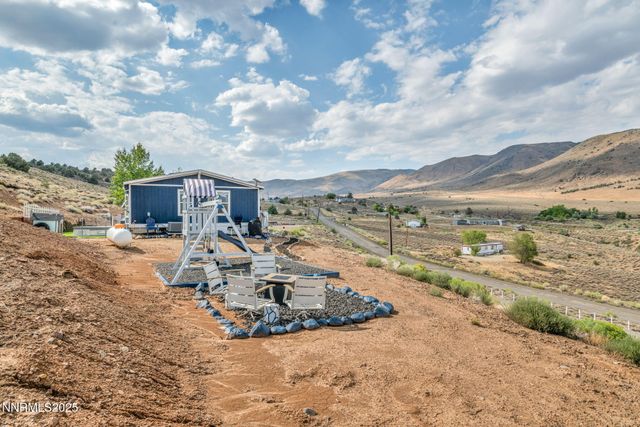 3935 Sandstone Drive, Topaz Ranch Estates, NV 89444