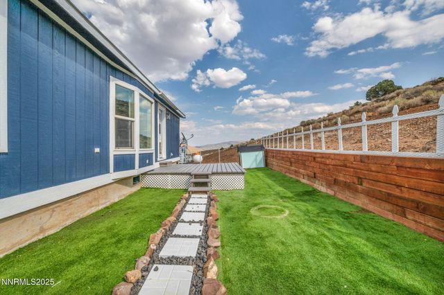 3935 Sandstone Drive, Topaz Ranch Estates, NV 89444