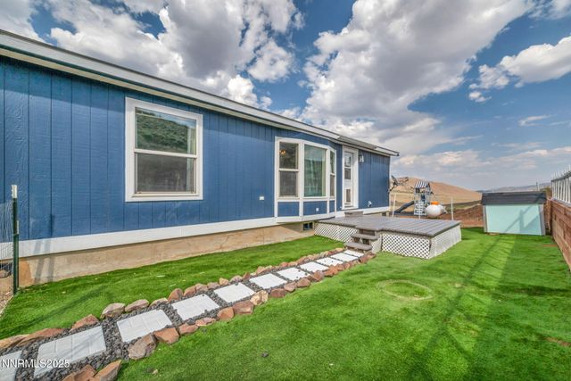 3935 Sandstone Drive, Topaz Ranch Estates, NV 89444