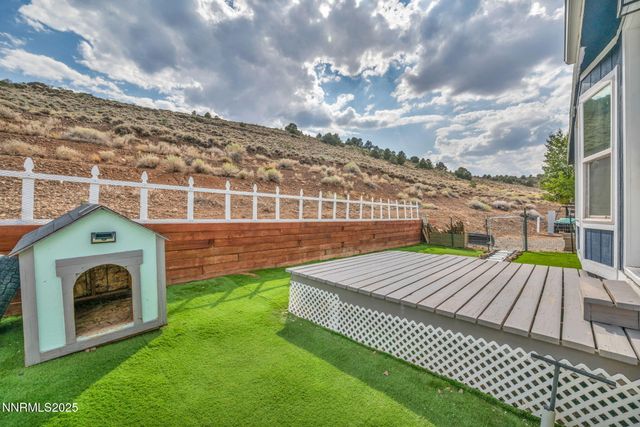 3935 Sandstone Drive, Topaz Ranch Estates, NV 89444