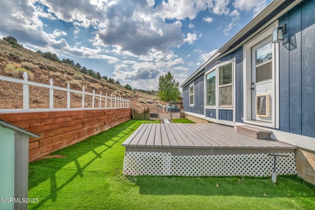 3935 Sandstone Drive, Topaz Ranch Estates, NV 89444