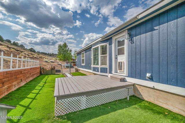 3935 Sandstone Drive, Topaz Ranch Estates, NV 89444