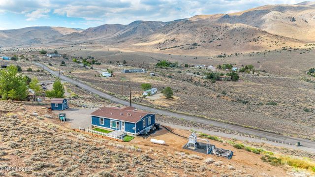 3935 Sandstone Drive, Topaz Ranch Estates, NV 89444