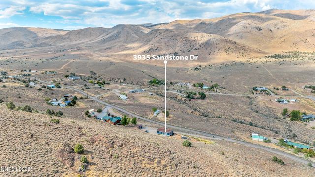 3935 Sandstone Drive, Topaz Ranch Estates, NV 89444