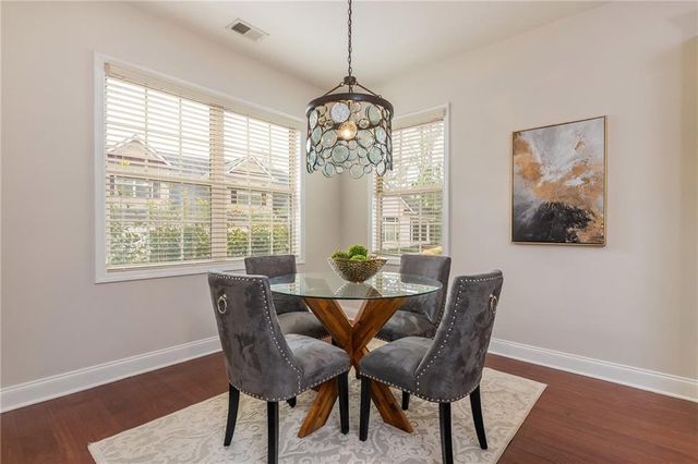 242 Orchards Circle, Woodstock, GA 30188